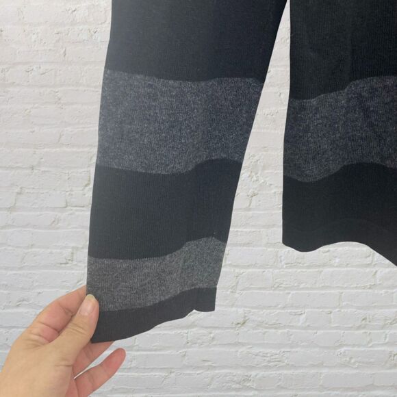 Banana Republic Luxury Cashmere Blend Stripe Sweater L - Picture 10 of 13